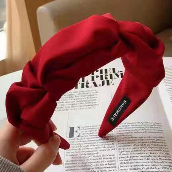 Minimalist Ruched Solid Headband main image 7